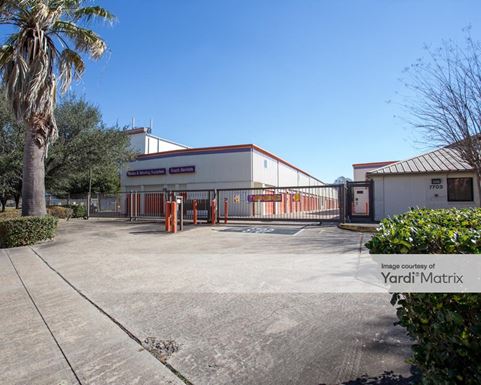 Source URL: https://cdnsc.rentcafe.com/dmslivecafe/3/1068468/1068468-1-2.jpg?width=-1&height=385&quality=80