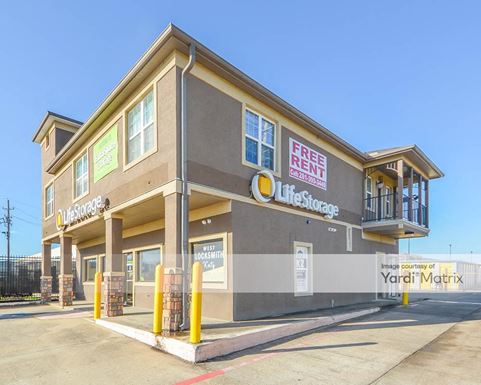 Source URL: https://cdnsc.rentcafe.com/dmslivecafe/3/1068469/1068469-1-4.jpg?width=-1&height=385&quality=80