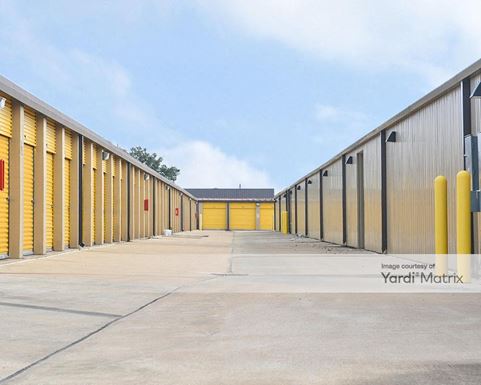 Source URL: https://cdnsc.rentcafe.com/dmslivecafe/3/1068470/1068470-1-3.jpg?width=-1&height=385&quality=80