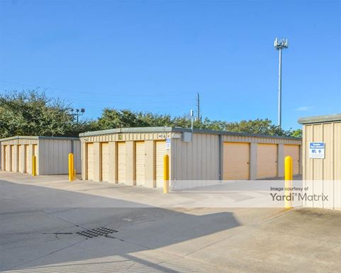 Source URL: https://cdnsc.rentcafe.com/dmslivecafe/3/1068471/1068471-1-3.jpg?width=-1&height=385&quality=80