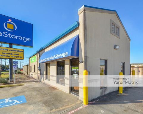 Source URL: https://cdnsc.rentcafe.com/dmslivecafe/3/1068471/1068471-1-4.jpg?width=-1&height=385&quality=80