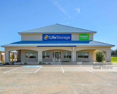 Storage Units for Rent available at 7400 Barker Cypress Road, Cypress, TX 77433