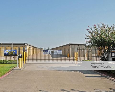 Source URL: https://cdnsc.rentcafe.com/dmslivecafe/3/1068475/1068475-1-2.jpg?width=-1&height=385&quality=80