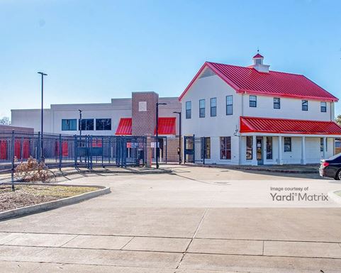 Source URL: https://cdnsc.rentcafe.com/dmslivecafe/3/1068485/1068485-1-3.jpg?width=-1&height=385&quality=80