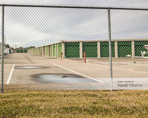 Source URL: https://cdnsc.rentcafe.com/dmslivecafe/3/1068490/1068490-1-3.jpg?width=-1&height=385&quality=80