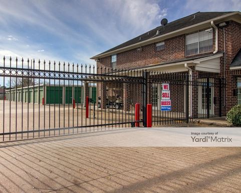 Source URL: https://cdnsc.rentcafe.com/dmslivecafe/3/1068490/1068490-1-4.jpg?width=-1&height=385&quality=80