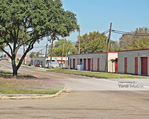 Source URL: https://cdnsc.rentcafe.com/dmslivecafe/3/1068498/1068498-1-2.jpg?width=-1&height=385&quality=80