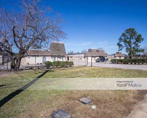 Source URL: https://cdnsc.rentcafe.com/dmslivecafe/3/1068500/1068500-1-2.jpg?width=-1&height=385&quality=80