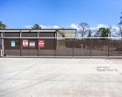 Source URL: https://cdnsc.rentcafe.com/dmslivecafe/3/1068503/1068503-1-3.jpg?width=-1&height=385&quality=80