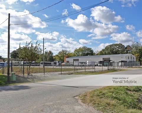 Source URL: https://cdnsc.rentcafe.com/dmslivecafe/3/1068505/1068505-1-4.jpg?width=-1&height=385&quality=80