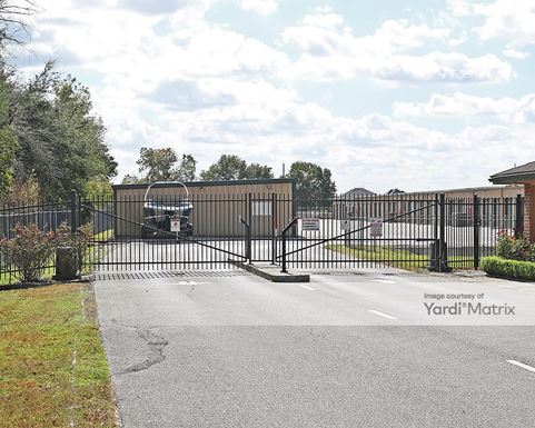 Source URL: https://cdnsc.rentcafe.com/dmslivecafe/3/1068505/1068505-1-5.jpg?width=-1&height=385&quality=80