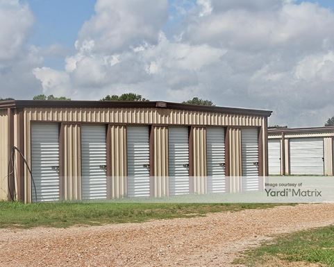 Source URL: https://cdnsc.rentcafe.com/dmslivecafe/3/1068506/1068506-1-4.jpg?width=-1&height=385&quality=80