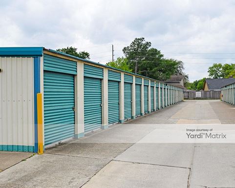 Source URL: https://cdnsc.rentcafe.com/dmslivecafe/3/1068508/1068508-1-2.jpg?width=-1&height=385&quality=80