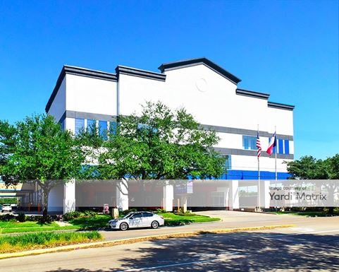 Source URL: https://cdnsc.rentcafe.com/dmslivecafe/3/1068511/1068511-1-3.jpg?width=-1&height=385&quality=80