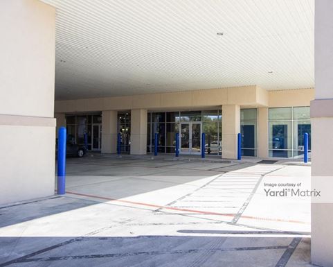 Source URL: https://cdnsc.rentcafe.com/dmslivecafe/3/1068511/1068511-1-5.jpg?width=-1&height=385&quality=80