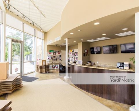 Source URL: https://cdnsc.rentcafe.com/dmslivecafe/3/1068514/1068514-1-5.jpg?width=-1&height=385&quality=80