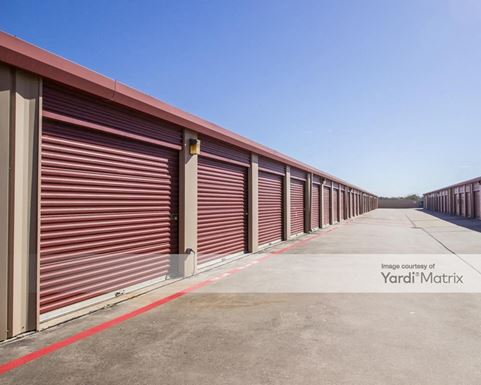 Source URL: https://cdnsc.rentcafe.com/dmslivecafe/3/1068519/1068519-1-4.jpg?width=-1&height=385&quality=80