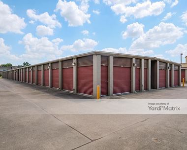 Storage Units for Rent available at 1429 Cypress Creek Pkwy, Houston, TX 77090