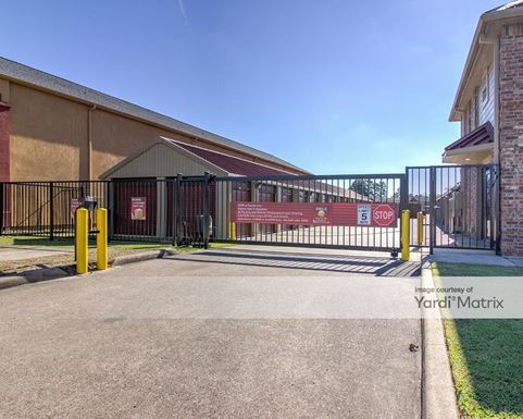 Source URL: https://cdnsc.rentcafe.com/dmslivecafe/3/1068522/1068522-1-2.jpg?width=-1&height=385&quality=80