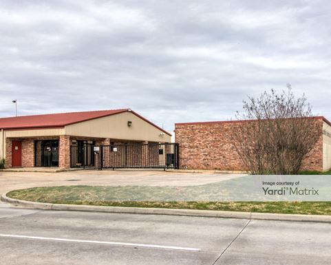 Source URL: https://cdnsc.rentcafe.com/dmslivecafe/3/1068523/1068523-1-3.jpg?width=-1&height=385&quality=80