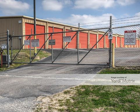 Source URL: https://cdnsc.rentcafe.com/dmslivecafe/3/1068530/1068530-1-5.jpg?width=-1&height=385&quality=80