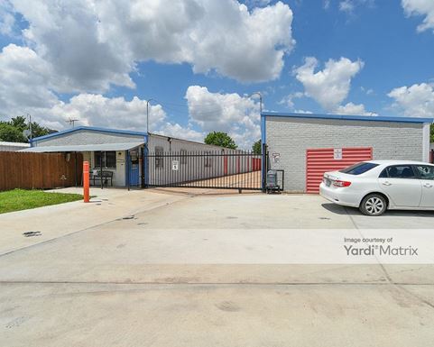 Source URL: https://cdnsc.rentcafe.com/dmslivecafe/3/1068543/1068543-1-3.jpg?width=-1&height=385&quality=80