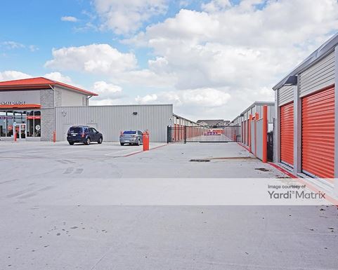 Source URL: https://cdnsc.rentcafe.com/dmslivecafe/3/1068544/1068544-1-3.jpg?width=-1&height=385&quality=80