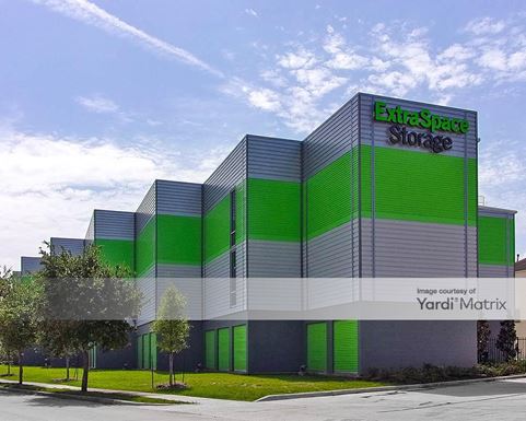 Source URL: https://cdnsc.rentcafe.com/dmslivecafe/3/1068555/1068555-1-4.jpg?width=-1&height=385&quality=80