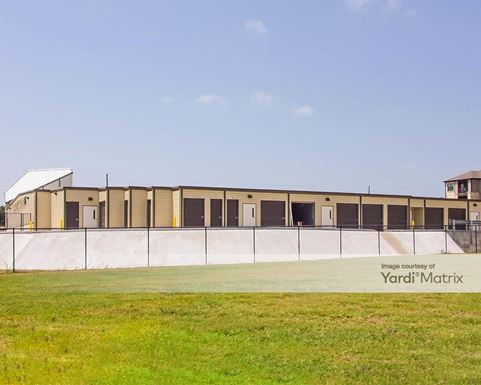 Source URL: https://cdnsc.rentcafe.com/dmslivecafe/3/1068556/1068556-1-2.jpg?width=-1&height=385&quality=80