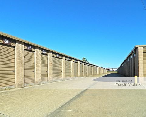 Source URL: https://cdnsc.rentcafe.com/dmslivecafe/3/1068574/1068574-1-2.jpg?width=-1&height=385&quality=80