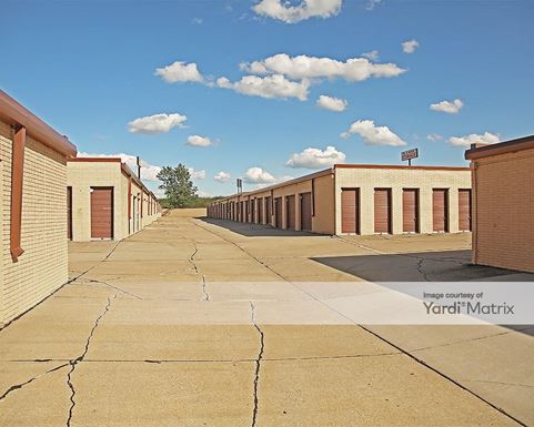 Source URL: https://cdnsc.rentcafe.com/dmslivecafe/3/1068579/1068579-1-2.jpg?width=-1&height=385&quality=80