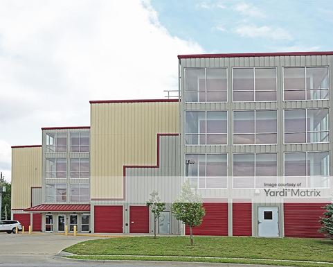 Source URL: https://cdnsc.rentcafe.com/dmslivecafe/3/1068580/1068580-1-4.jpg?width=-1&height=385&quality=80