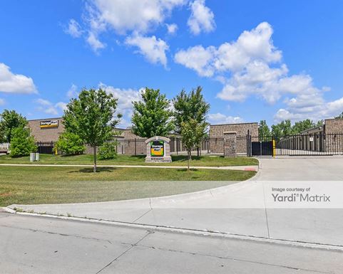 Source URL: https://cdnsc.rentcafe.com/dmslivecafe/3/1068586/1068586-1-2.jpg?width=-1&height=385&quality=80