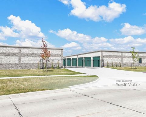 Source URL: https://cdnsc.rentcafe.com/dmslivecafe/3/1068590/1068590-1-2.jpg?width=-1&height=385&quality=80