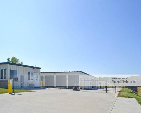 Source URL: https://cdnsc.rentcafe.com/dmslivecafe/3/1068597/1068597-1-6.jpg?width=-1&height=385&quality=80