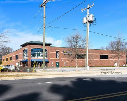 Source URL: https://cdnsc.rentcafe.com/dmslivecafe/3/1068635/1068635-1-5.jpg?width=-1&height=385&quality=80