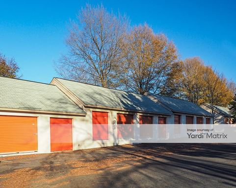 Source URL: https://cdnsc.rentcafe.com/dmslivecafe/3/1068641/1068641-1-2.jpg?width=-1&height=385&quality=80