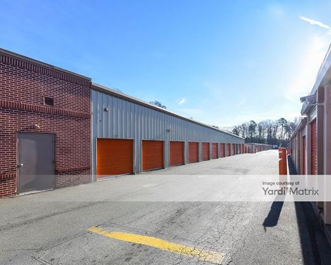 Source URL: https://cdnsc.rentcafe.com/dmslivecafe/3/1068645/1068645-1-3.jpg?width=-1&height=385&quality=80