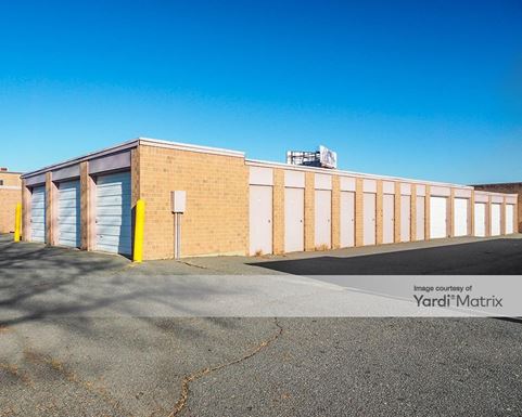 Source URL: https://cdnsc.rentcafe.com/dmslivecafe/3/1068646/1068646-1-3.jpg?width=-1&height=385&quality=80