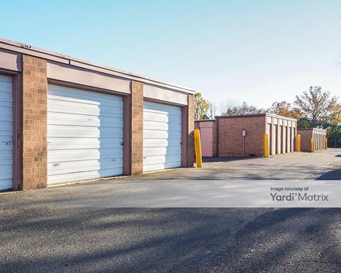 Source URL: https://cdnsc.rentcafe.com/dmslivecafe/3/1068646/1068646-1-5.jpg?width=-1&height=385&quality=80