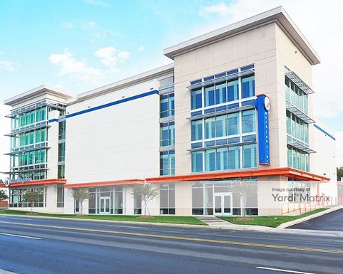 Source URL: https://cdnsc.rentcafe.com/dmslivecafe/3/1068650/1068650-1-3.jpg?width=-1&height=385&quality=80