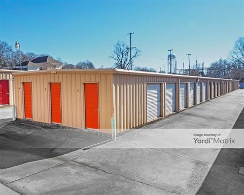 Source URL: https://cdnsc.rentcafe.com/dmslivecafe/3/1068658/1068658-1-4.jpg?width=-1&height=385&quality=80