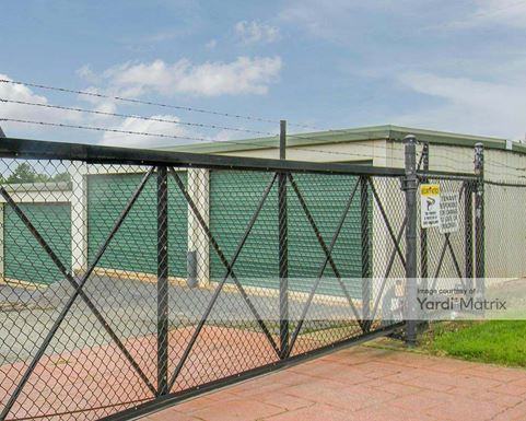 Source URL: https://cdnsc.rentcafe.com/dmslivecafe/3/1068659/1068659-1-2.jpg?width=-1&height=385&quality=80