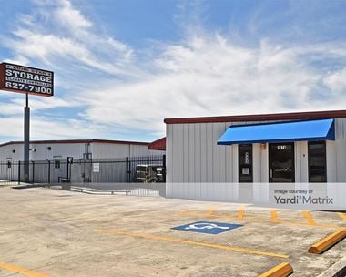Storage Units for Rent available at 1674 South Seguin Avenue, New Braunfels, TX 78130