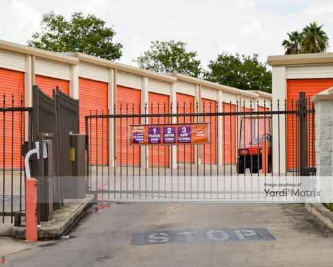 Source URL: https://cdnsc.rentcafe.com/dmslivecafe/3/1068666/1068666-1-3.jpg?width=-1&height=385&quality=80