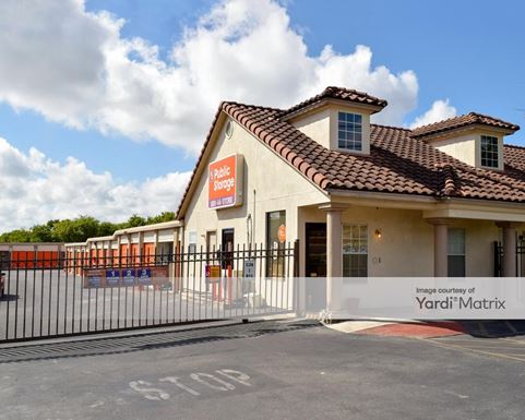 Source URL: https://cdnsc.rentcafe.com/dmslivecafe/3/1068671/1068671-1-5.jpg?width=-1&height=385&quality=80