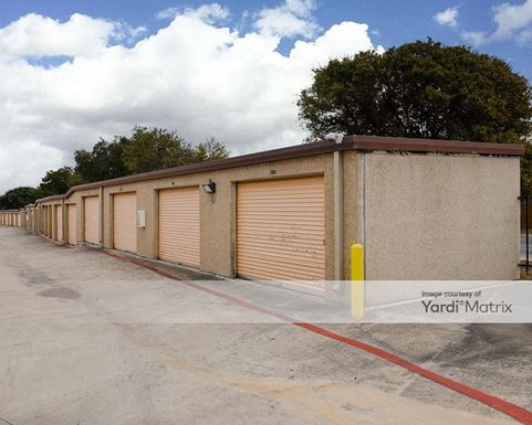 Source URL: https://cdnsc.rentcafe.com/dmslivecafe/3/1068672/1068672-1-3.jpg?width=-1&height=385&quality=80