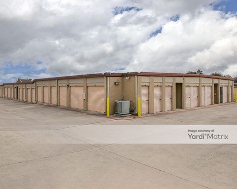 Source URL: https://cdnsc.rentcafe.com/dmslivecafe/3/1068672/1068672-1-5.jpg?width=-1&height=385&quality=80