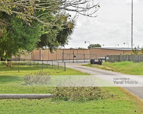 Source URL: https://cdnsc.rentcafe.com/dmslivecafe/3/1068678/1068678-1-2.jpg?width=-1&height=385&quality=80