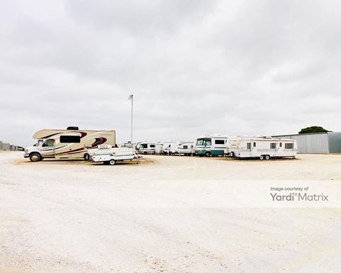 Source URL: https://cdnsc.rentcafe.com/dmslivecafe/3/1068681/1068681-1-4.jpg?width=-1&height=385&quality=80